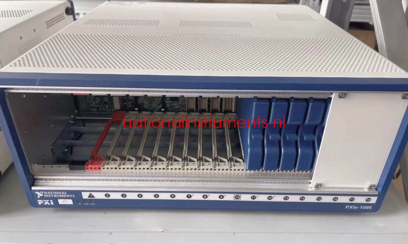 National Instruments NI PXIe-1095 PXIe,18-Slot Up to 24 GB/s PXI Chassis Testing