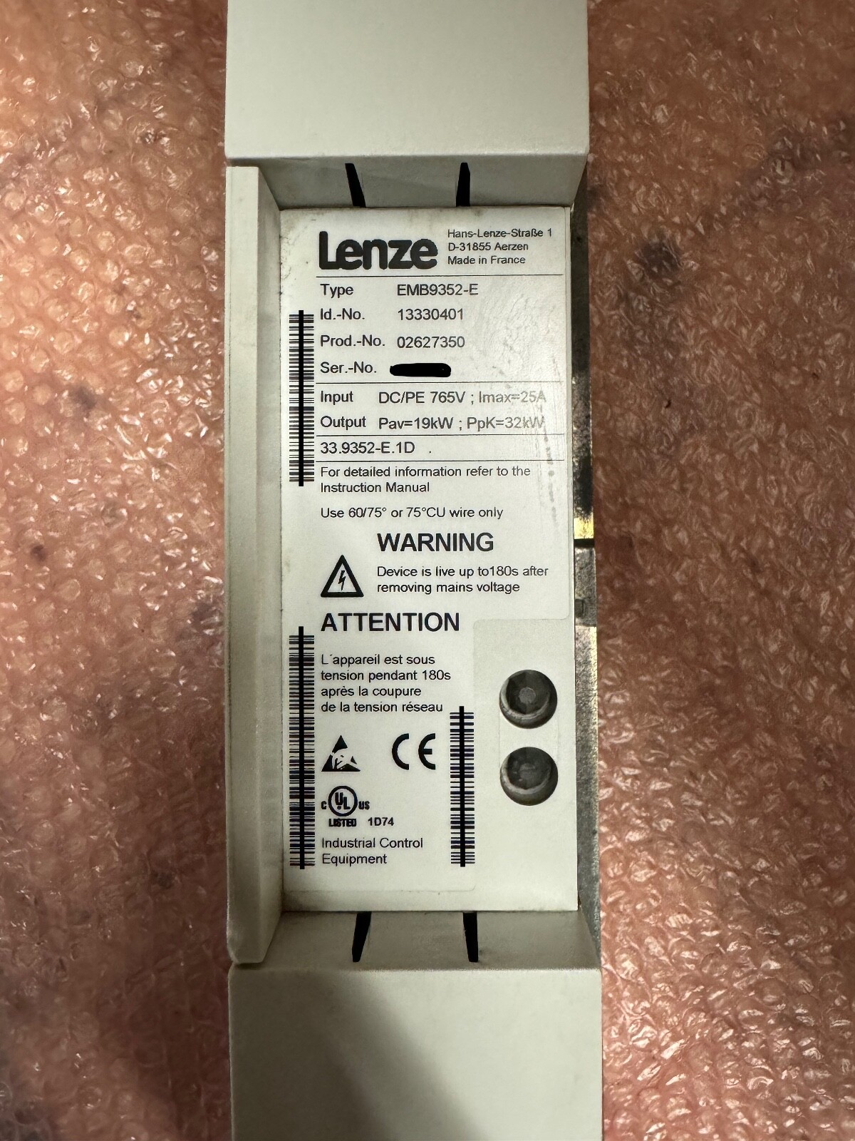 LENZE EMB9352-E INVERTER 13330401 (1 pc) Warranty!!!!!