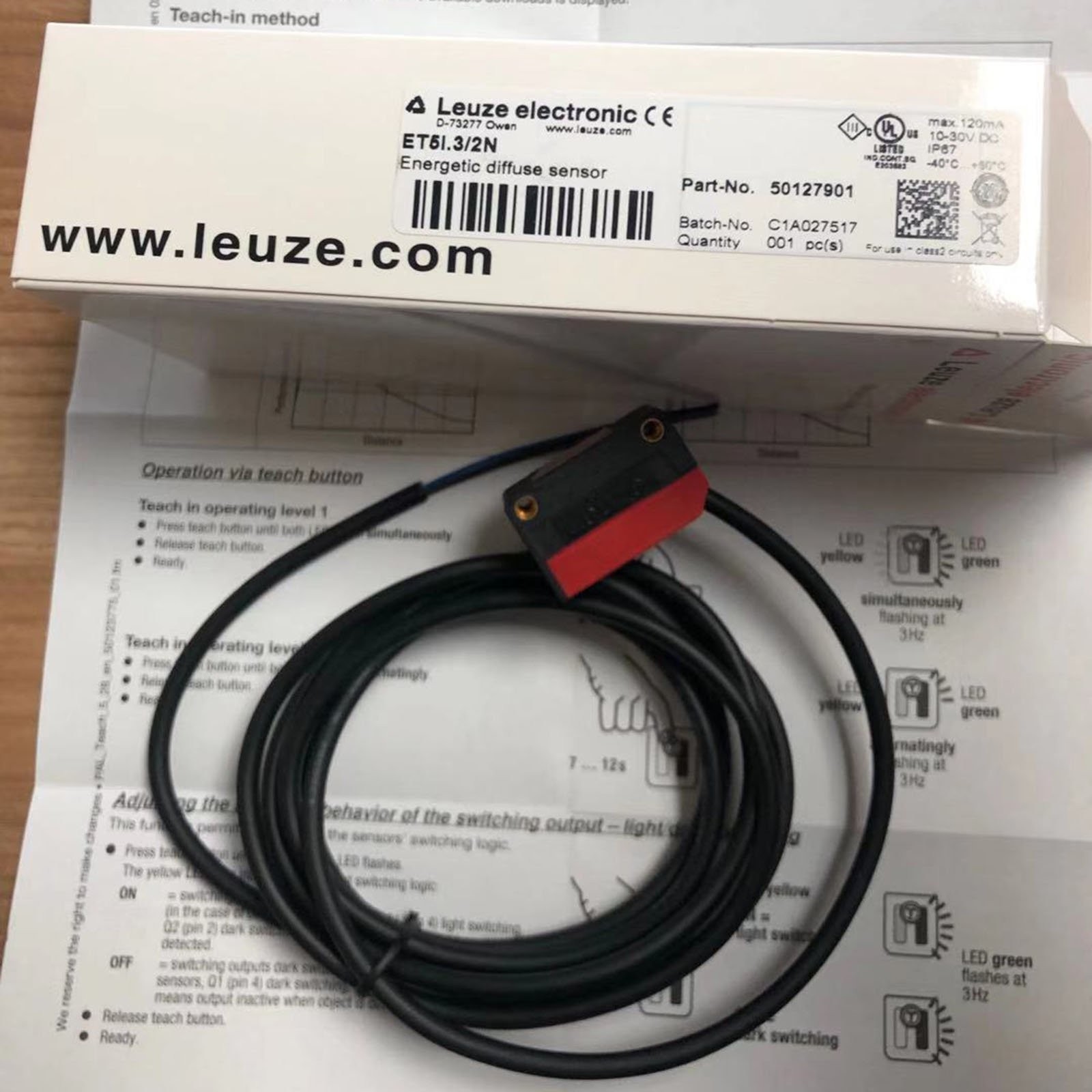 1PC New For Leuze ET5I.3/2N Sensor In Box Free Shipping#QW