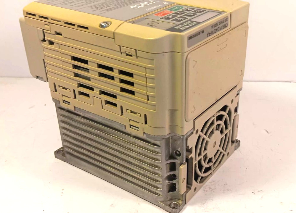 3 HP AC Drive Yaskawa V1000 CIMR-VU2A0010FAA REV. C, 200-240V 1-Phase Input