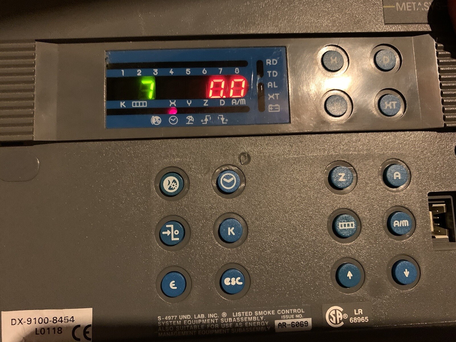 JOHNSON CONTROLS DX-9100-8454 METASYS CONTROLLER W/ Base
