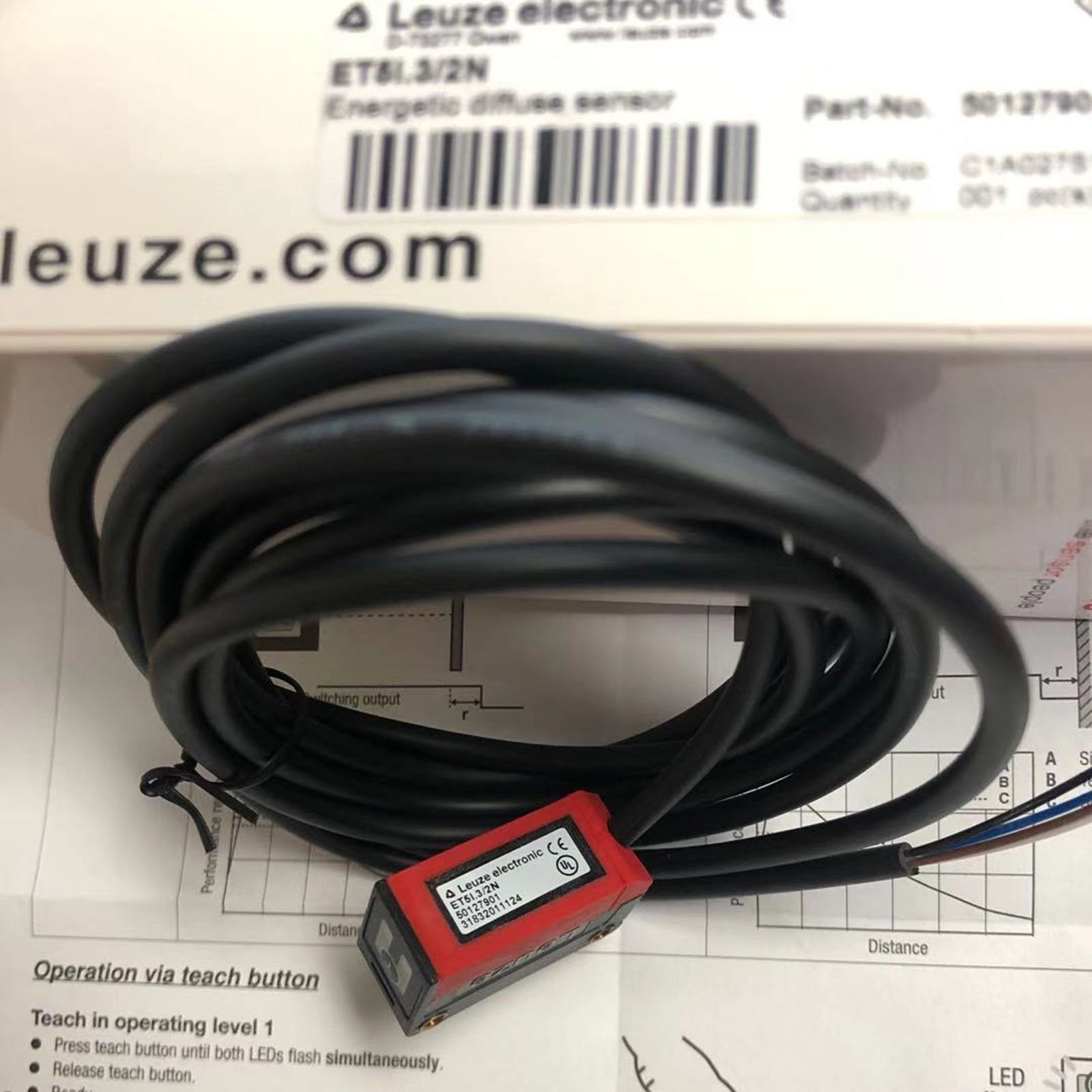 1PC New For Leuze ET5I.3/2N Sensor In Box Free Shipping#QW