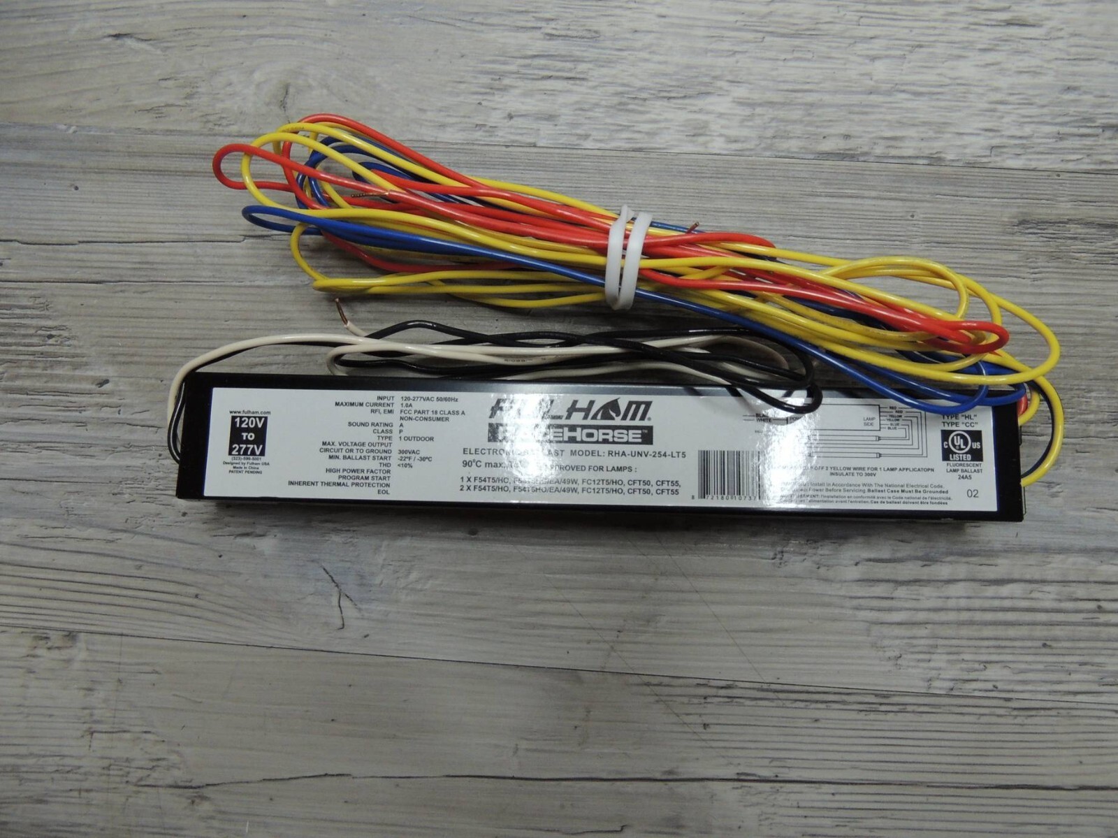 Lighting Racehorse Linear Ballast for T5HO, RHA-UNV-254-LT5 , Black