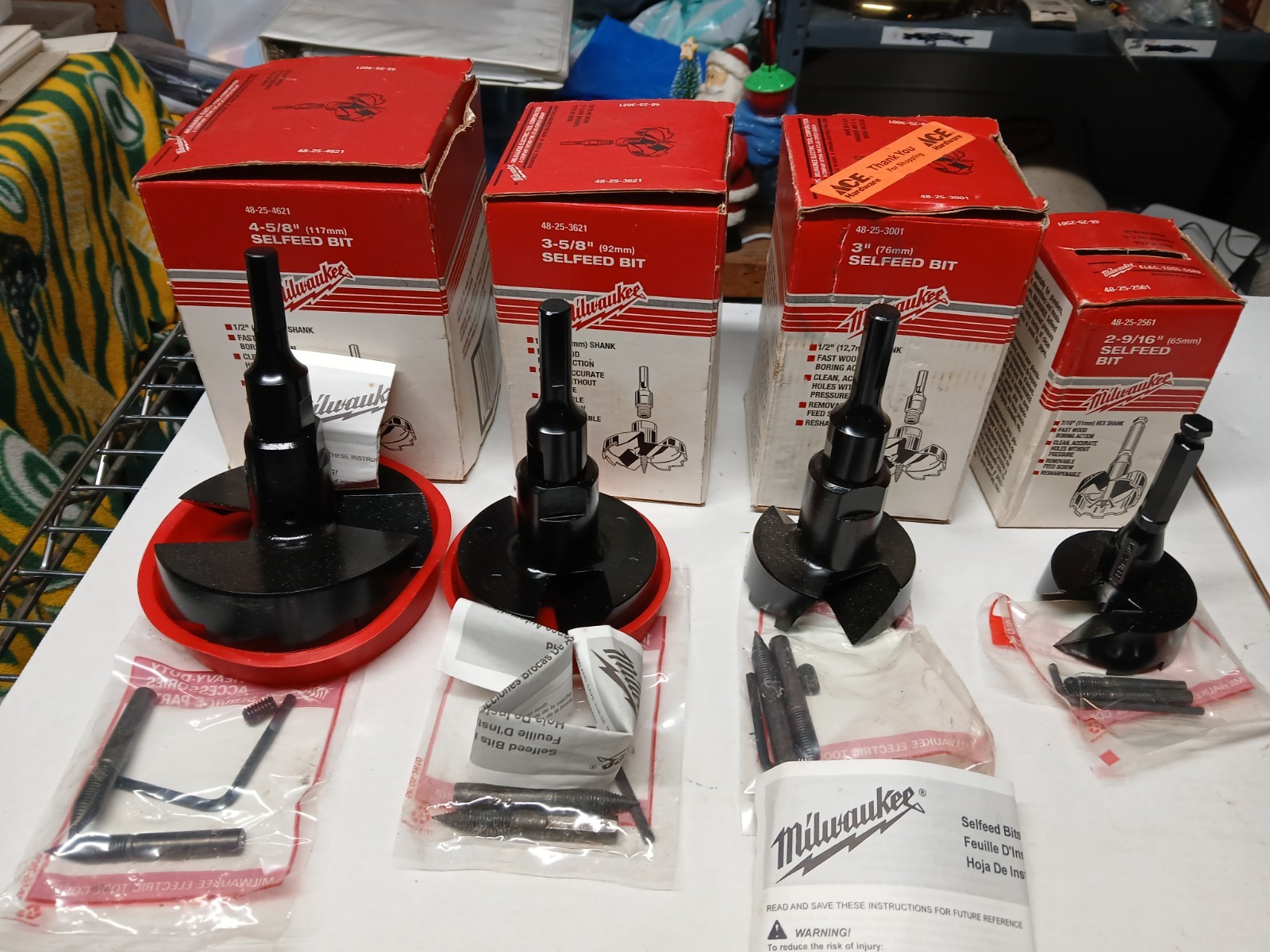 4 Milwaukee SelFeed Forstner Hole Wood Drill Bits 2-9/16″ – 3″ – 3-5/8″ – 4-5/8″