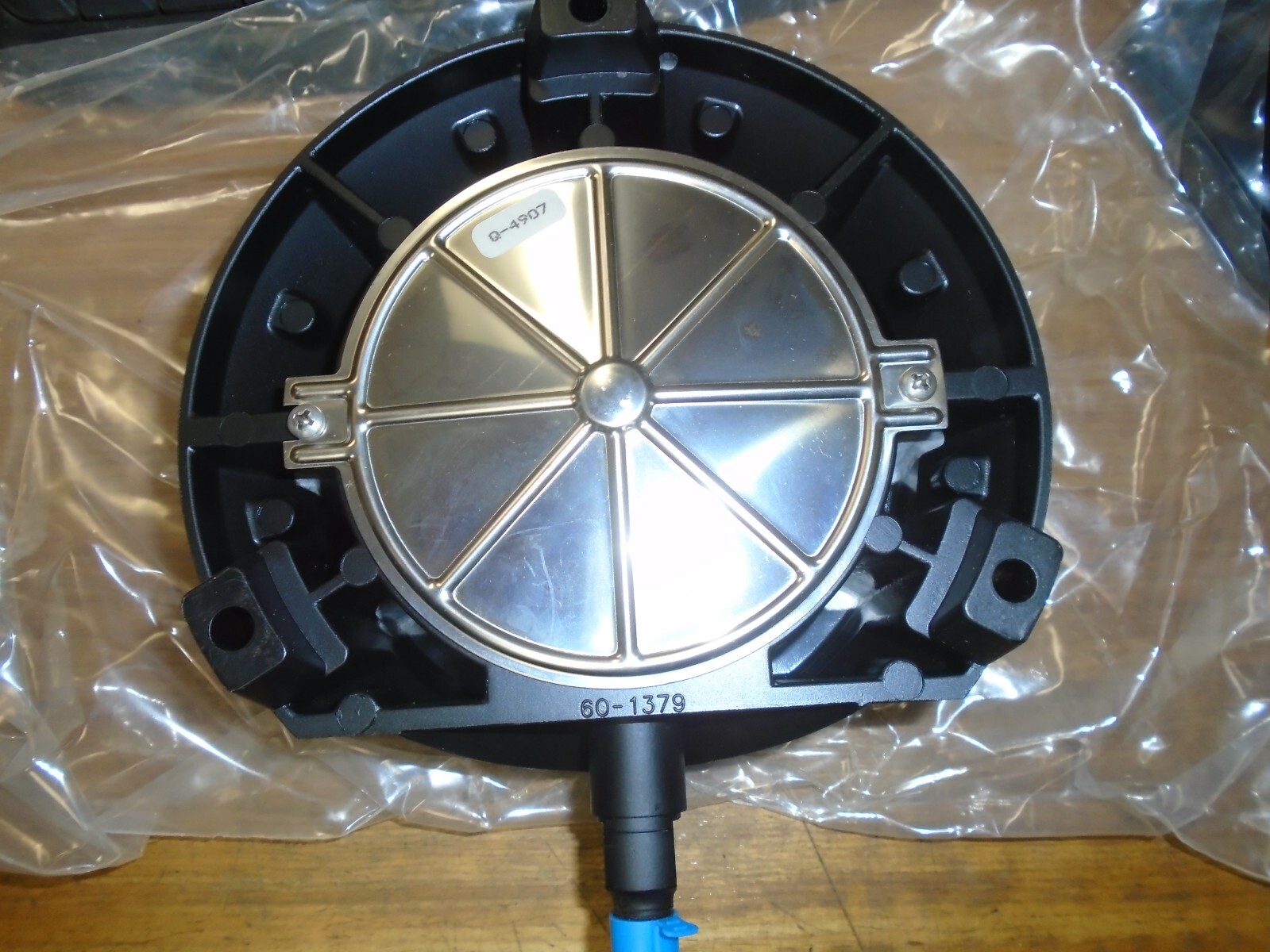 NOS! Weksler Test Gauge 6″ 0-15 PSI, 0.05 psi subd P/N: TA164PC4LWXX