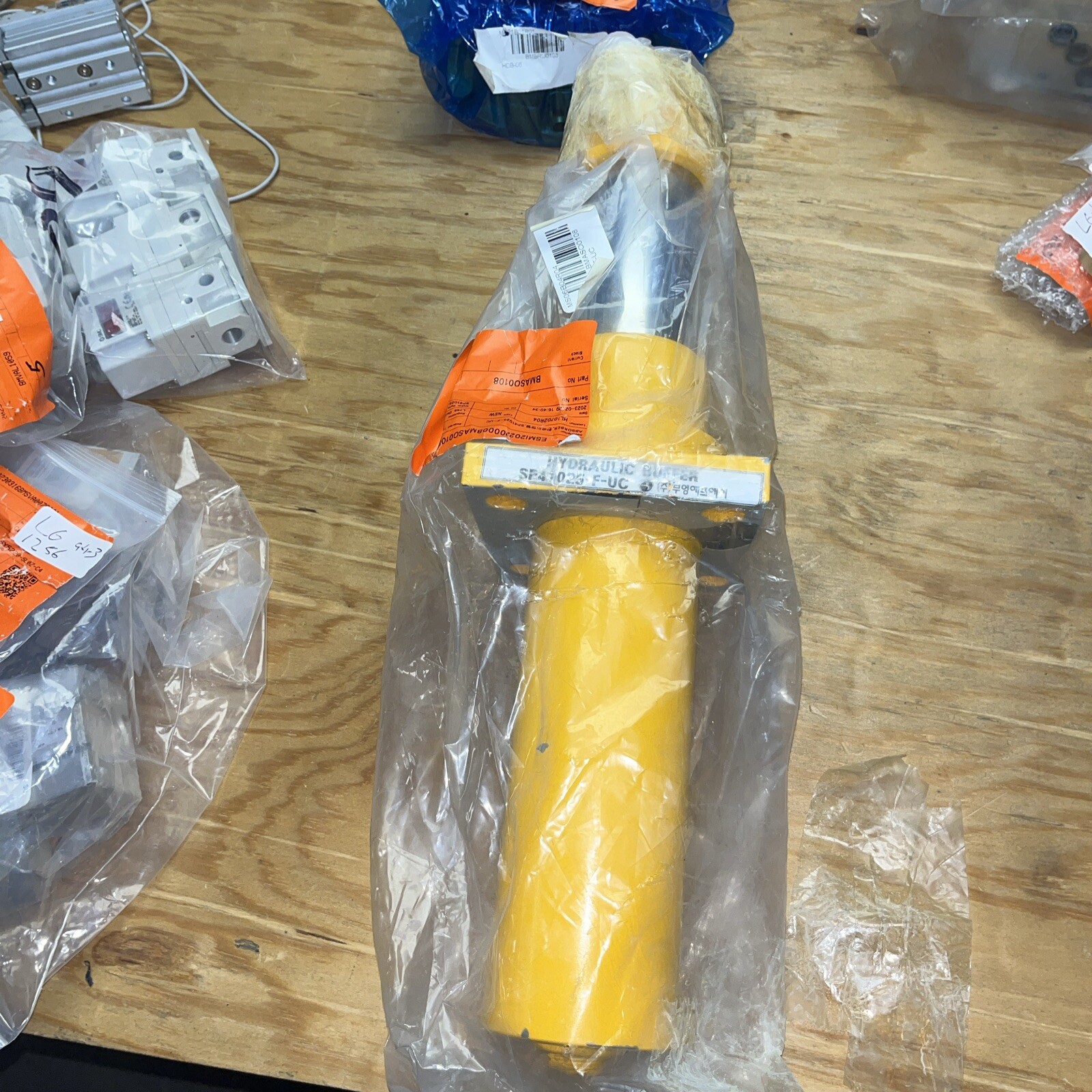 HYDRAULIC Buffer, #SP41025-F-UC, New Open Box Same Day Shipping, LG-1275