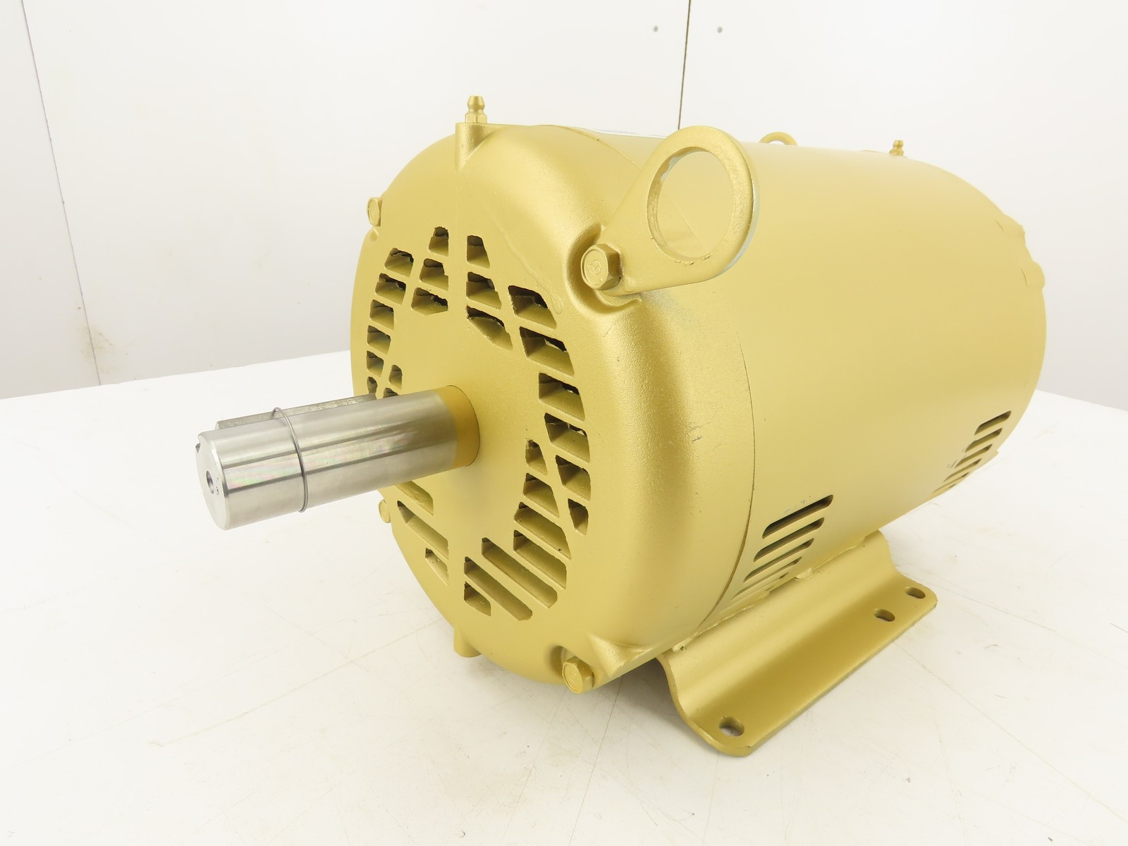 Baldor Electric Motor 10 HP 230/460V 3PH 1770 RPM 215T Frame Compare to EM3313T