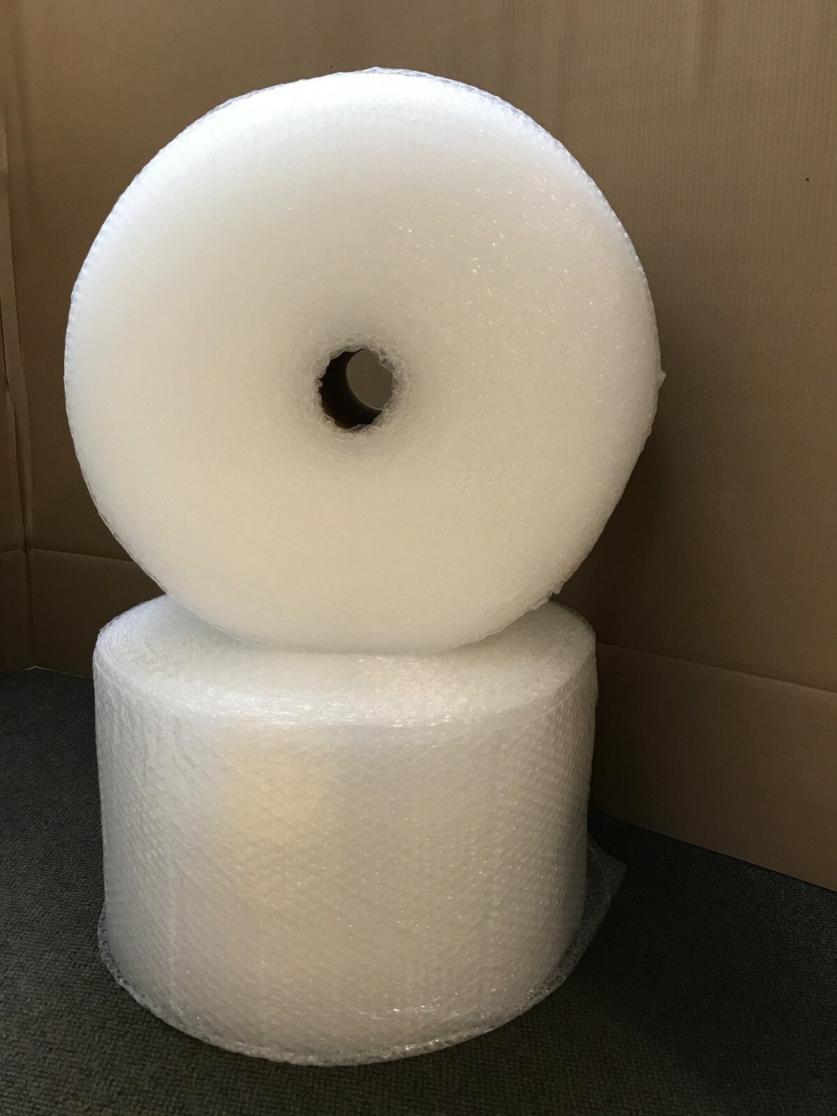 Poly Bubble 3/16″x 12″Cushioning Perforated 700 ft small Packaging Wrap /Moving