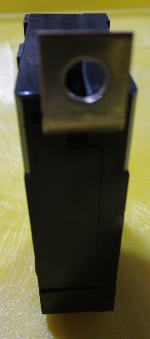 Cutler-Hammer BAB1020 20 amp 1-Pole Bolt on 120/240 VAC Circuit Breaker