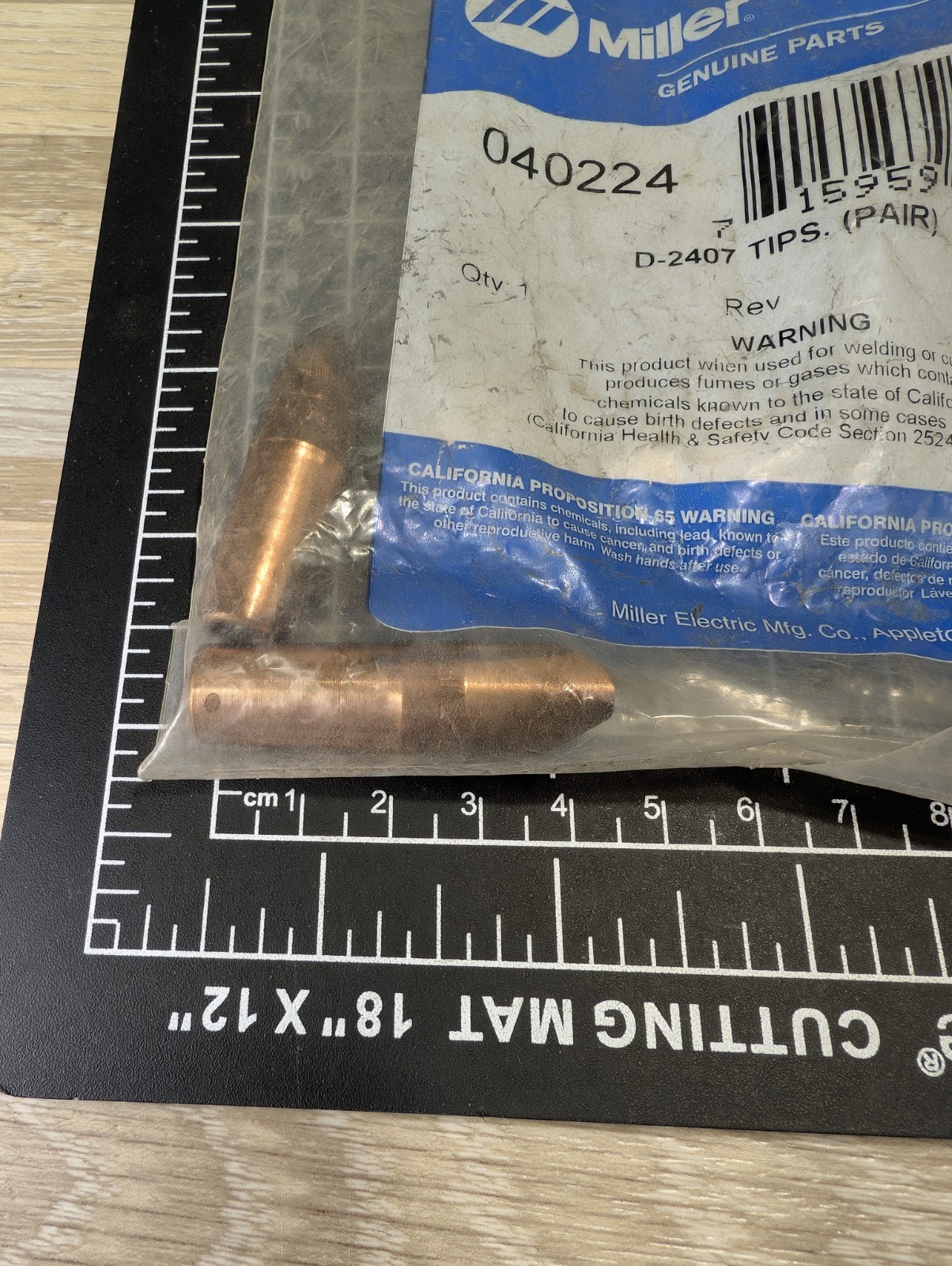 Miller 040224 D-2407 Tips, (Pair) Brand New NOS. White Powder Dried Up On Tube
