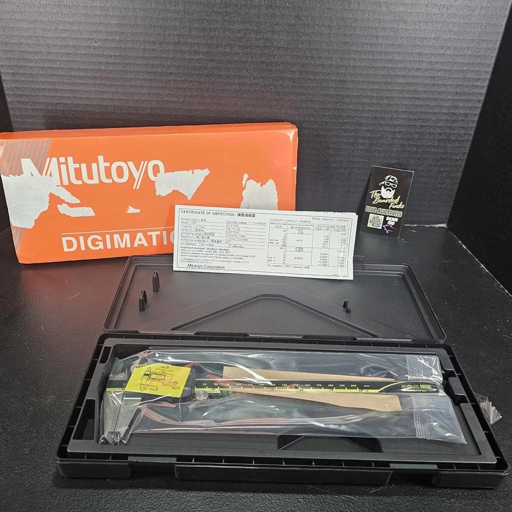 Mitutoyo Japan 500-197-30 200mm/8″ Absolute Digital Digimatic Vernier Caliper
