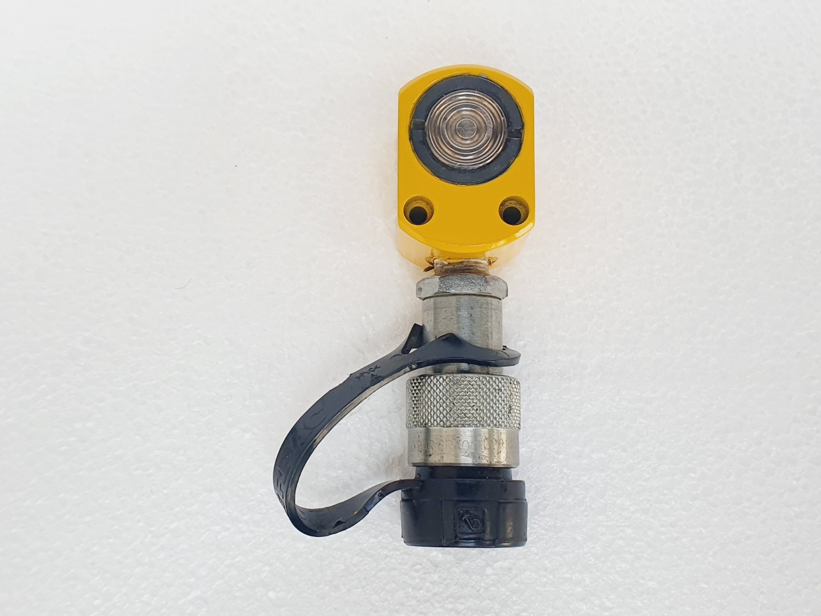 ENERPAC RC50 Hydraulic Cylinder 5 Ton, 0.63″ In Stroke, 10000 PSI