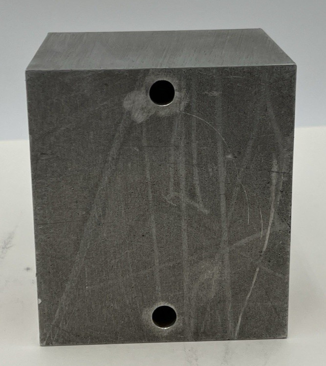 HYDRAULIC MANIFOLD BLOCK 004-D-7-12, NOS