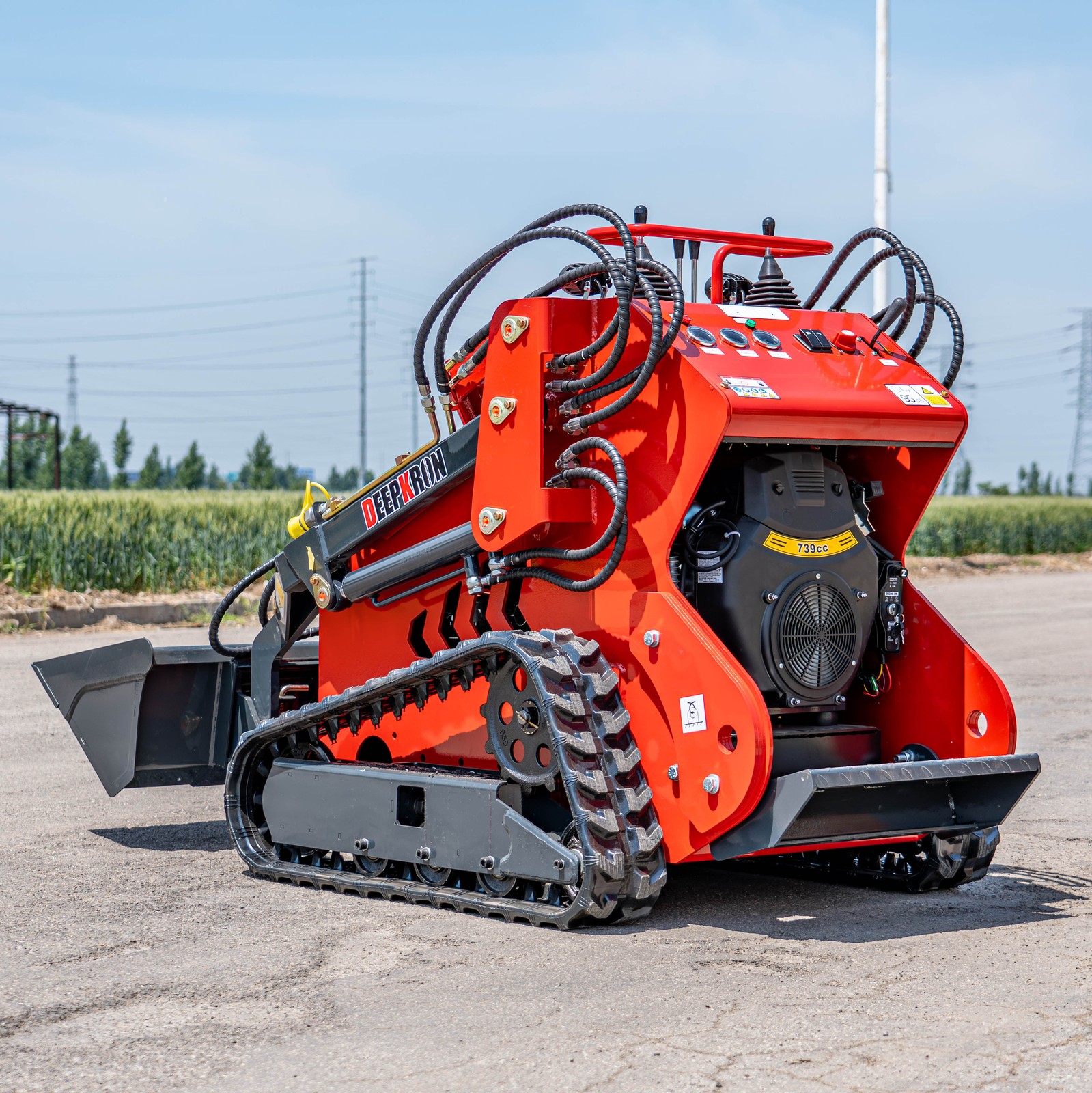 Mini Skid Steer Loader 23HP EPA Engine Three pumps 2645 lbs FREE Ship Unloading