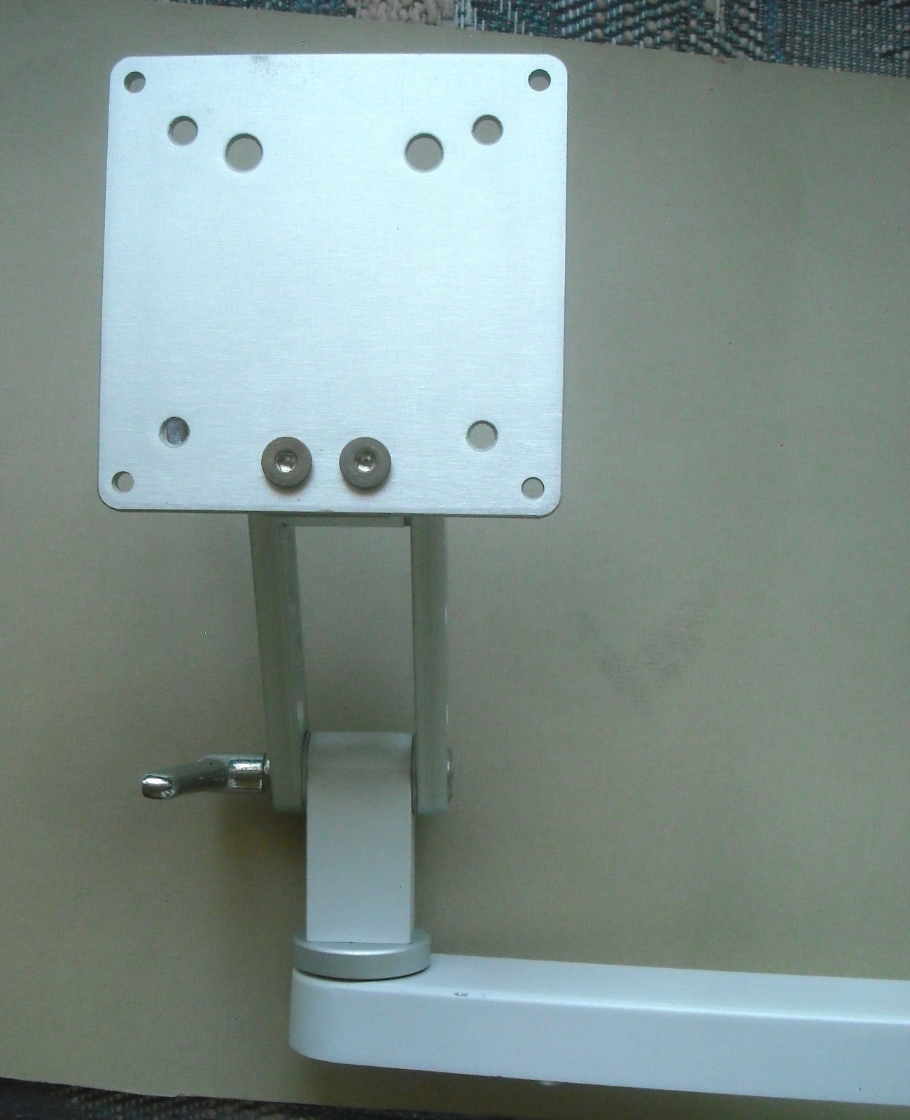ICW Dental Medical Monitor Display Arm Folding Wall Mount 19″ Max 12″ Arm
