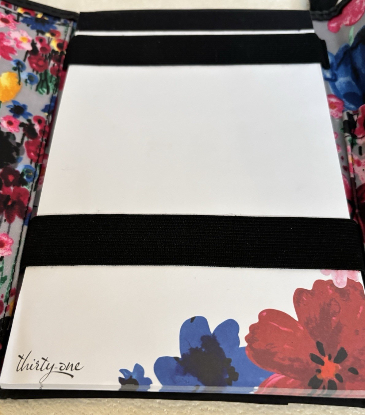 Thirty-One BOLD BLOOM Fold and Go Trifold Organizer With Pockets and Notepad