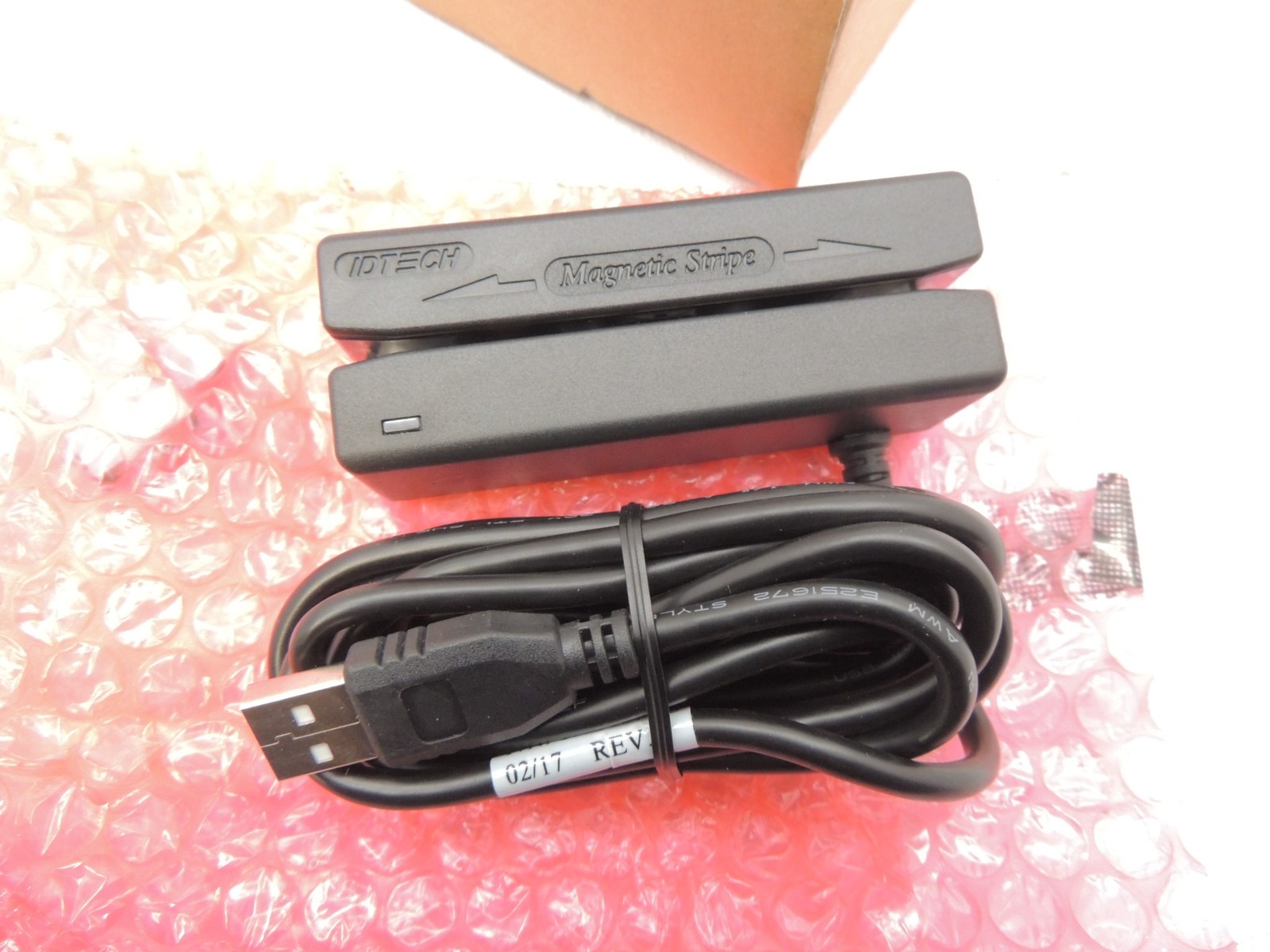New ID TECH IDMB-335112B USB Magnetic Stripe Reader Card Swipe Reader