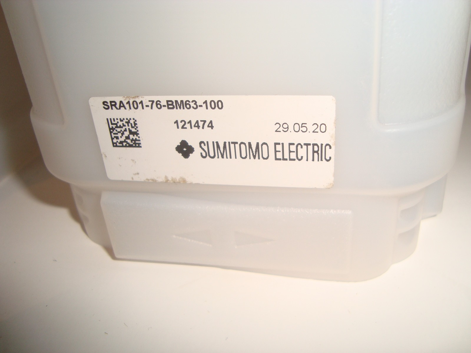 Brand New. Sumitomo Electric SRA101-76-BM63-100. 4 Available. 100% Guaranteed.