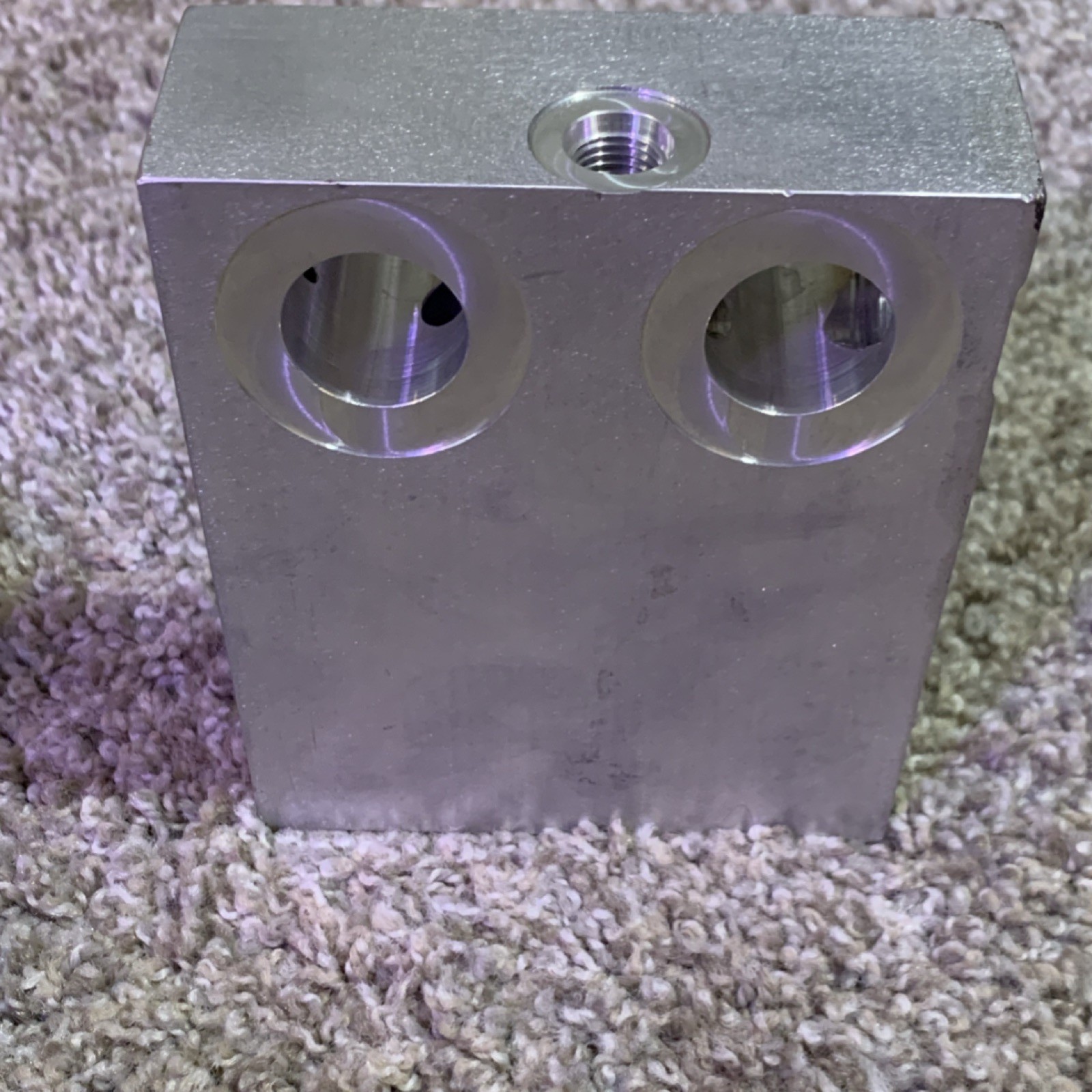 Aluminum Hydraulic Manifold Block, Multiple Threaded Ports, Machined Metal