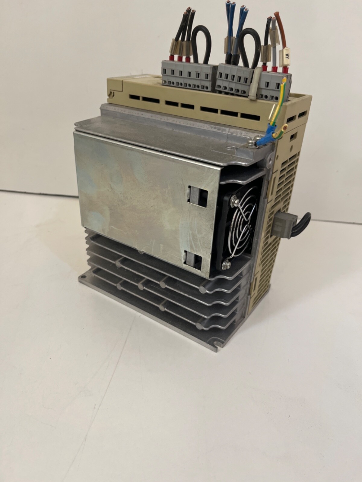 YASKAWA SERVOPACK SGDM-10DN