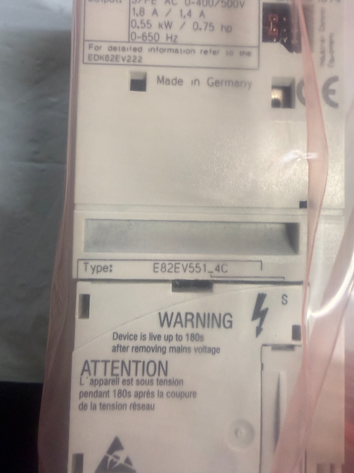 Lenze E82EV551_4C 8200 Vector Inverter Drive 3Ph .55kW/.75HP 400/500V