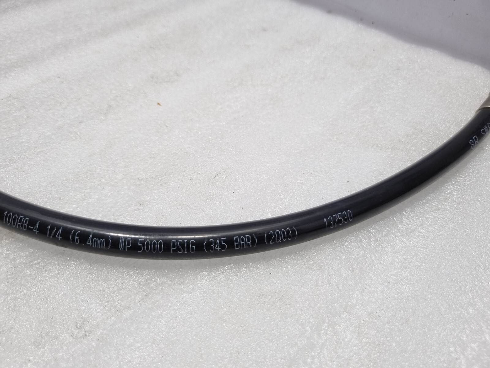 Swagelok SAE 100R8-4 Hydraulic Hose 1/4 (6.4mm) WP 5000 Psig (345 Bar)