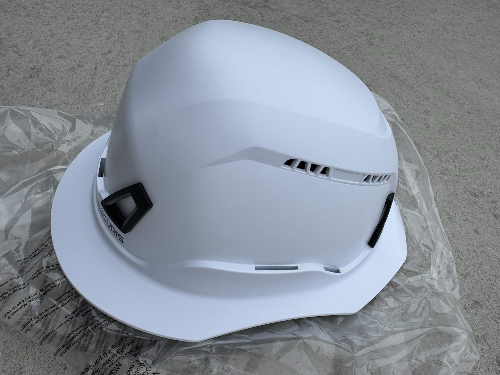 SECURIS SEC24C Type II Class C Vented Hard Hat with 53-63cm, White, mfd 11/2024