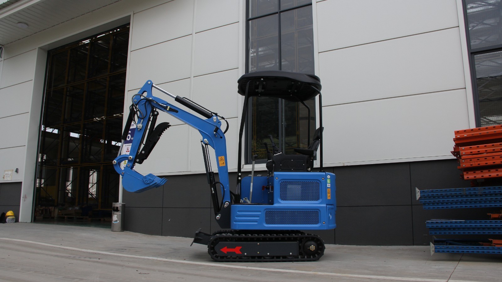 4,000 lbs Mini Excavator | KUBOTA Diesel Engine | Hydraulic Thumb，Compact Digger