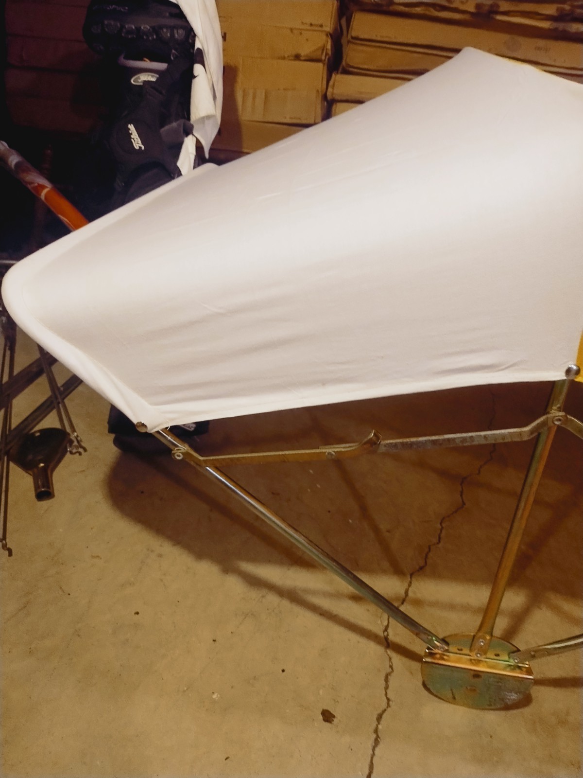 BUGGY TOP Umbrella TRACTOR 3 Bow Frame Yellow White Canopy Minneapolis Moline 40