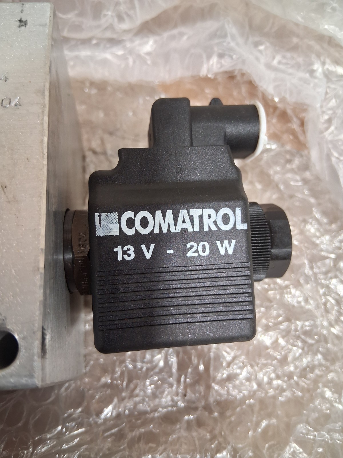 Comatrol hydraulic manifold 89.02.435.1.9 16.04 010404 with 13V coils