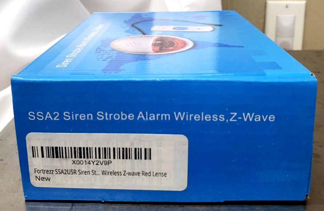 Fortrezz SSA2 Wireless Z-Wave Siren & Strobe Alarm LOUD Visible Strobe