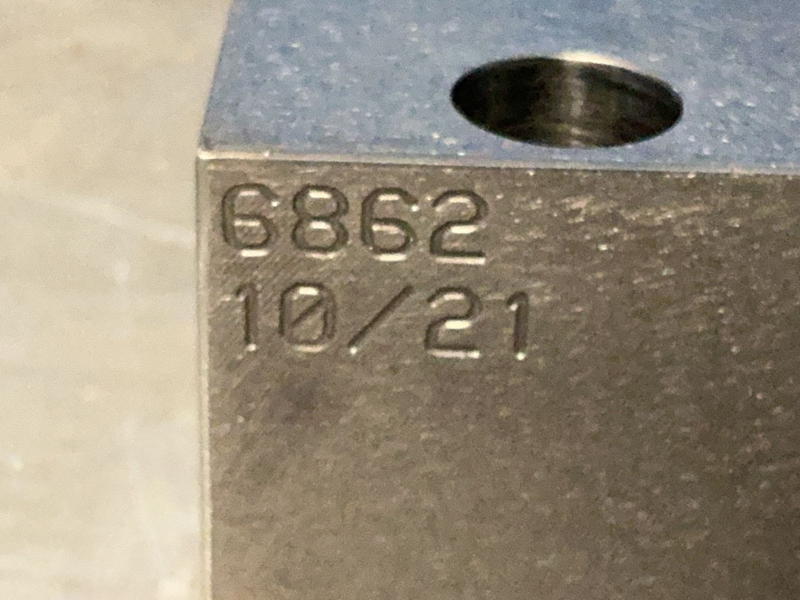 HYDRAULIC MANIFOLD