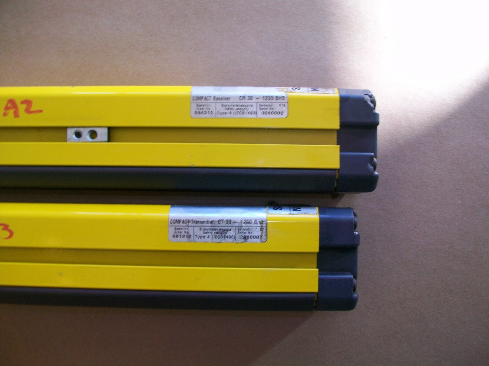Leuze Lumiflex Light Curtain Transmitter Set CT30-1200-BH3 CT30-1200-BH5 USED