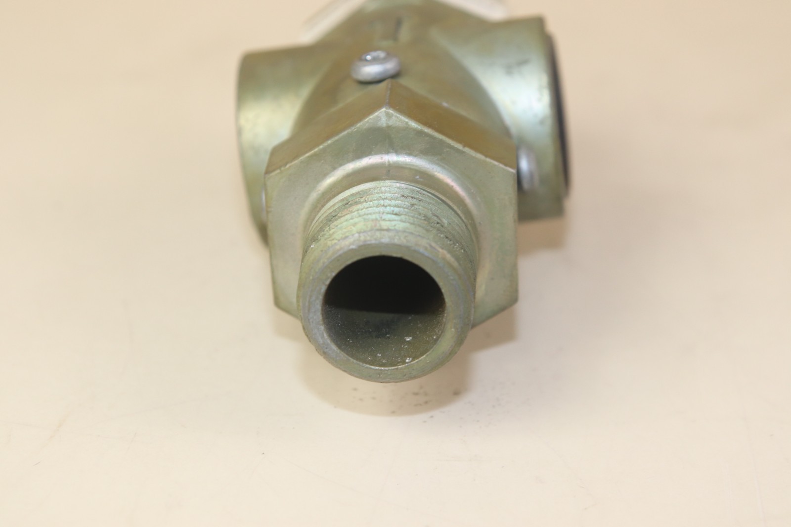 Bendix Quick Release Valve 800333 New Old Stock Made in Mexico