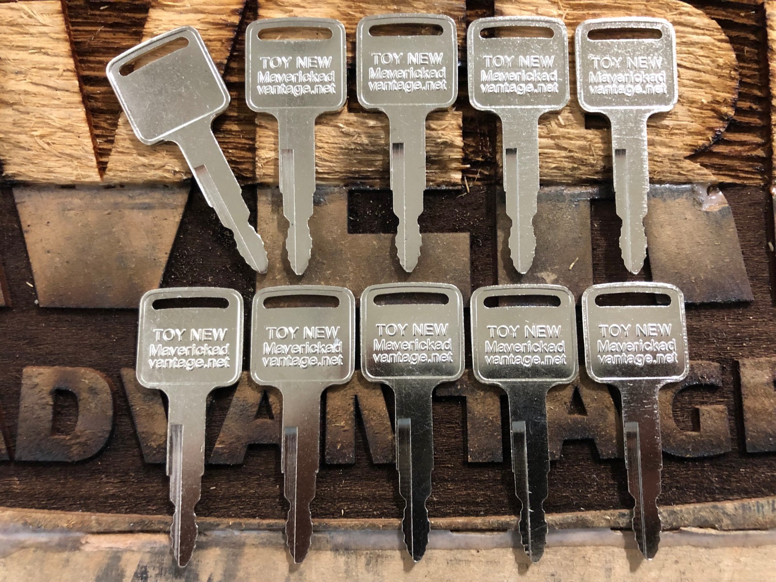 10 FORKLIFT IGNITION KEYS Toyota New 57591-2330-71 A62597 162597 GP33