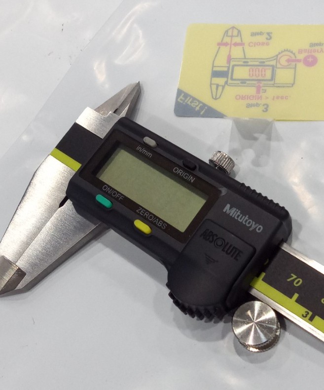 150mm/0-6 Absolute Digital Digimatic Vernier Caliper Mitutoyo Japan 500-196-30