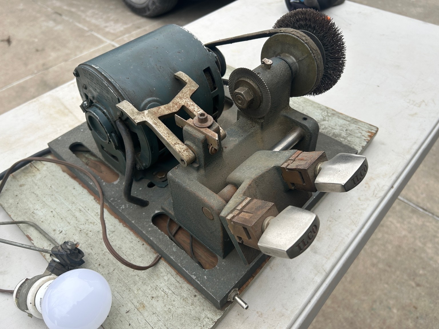Vintage ILCO Industrial Bench Machine Electric Cast Iron Unit Tested