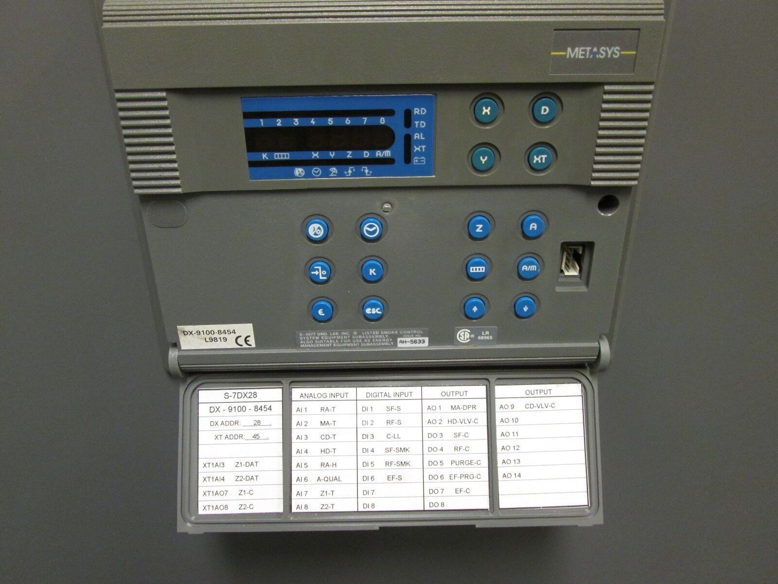 Metasys M-8100 Control Cabinet DX-9100-8454 XP9102 RS485 OAP102 OAP103 Used