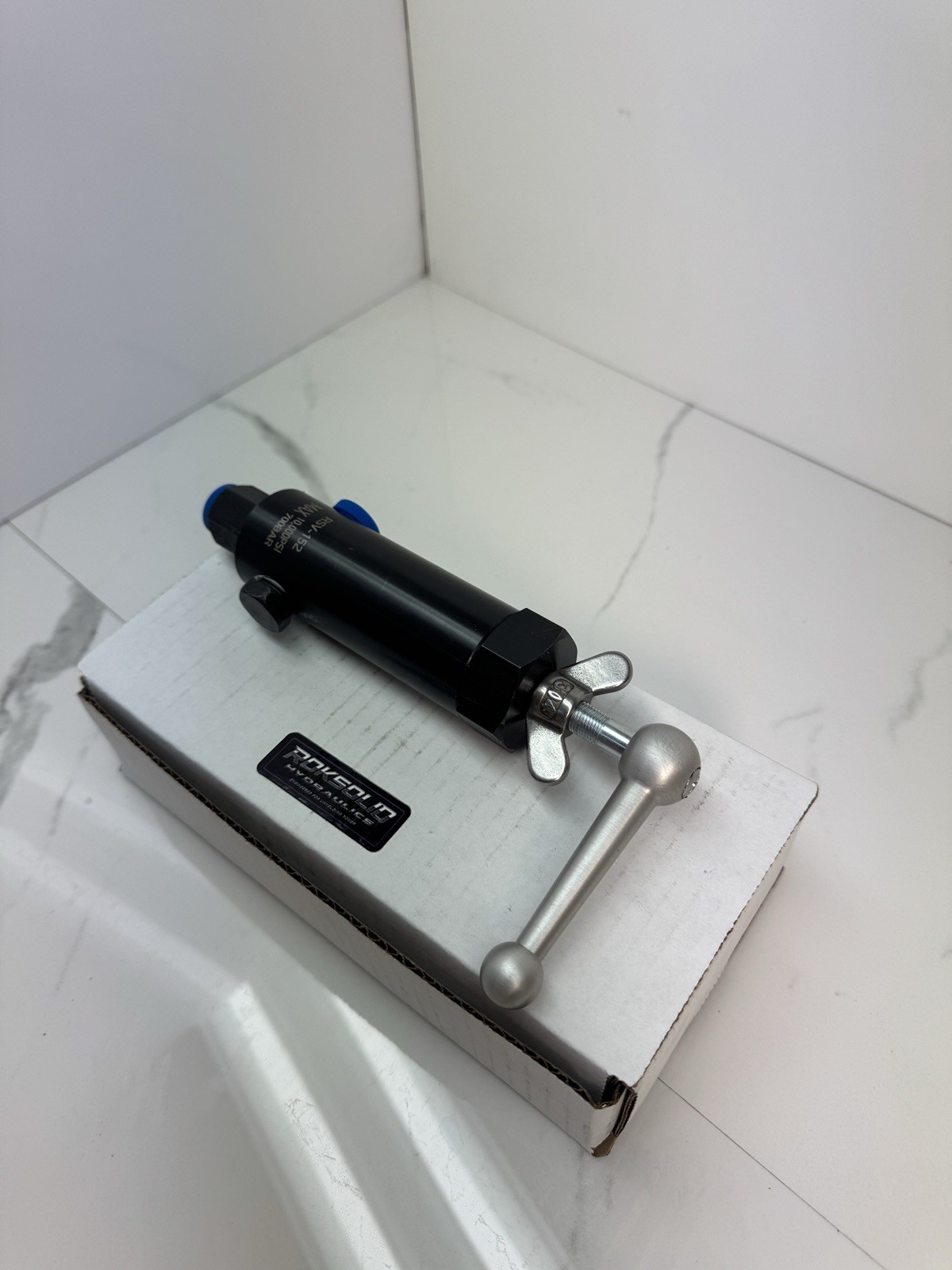 RS V152 Pressure Relief Valve 10,000 PSI 700 BAR Compare To Enerpac BVA CVR3 NEW