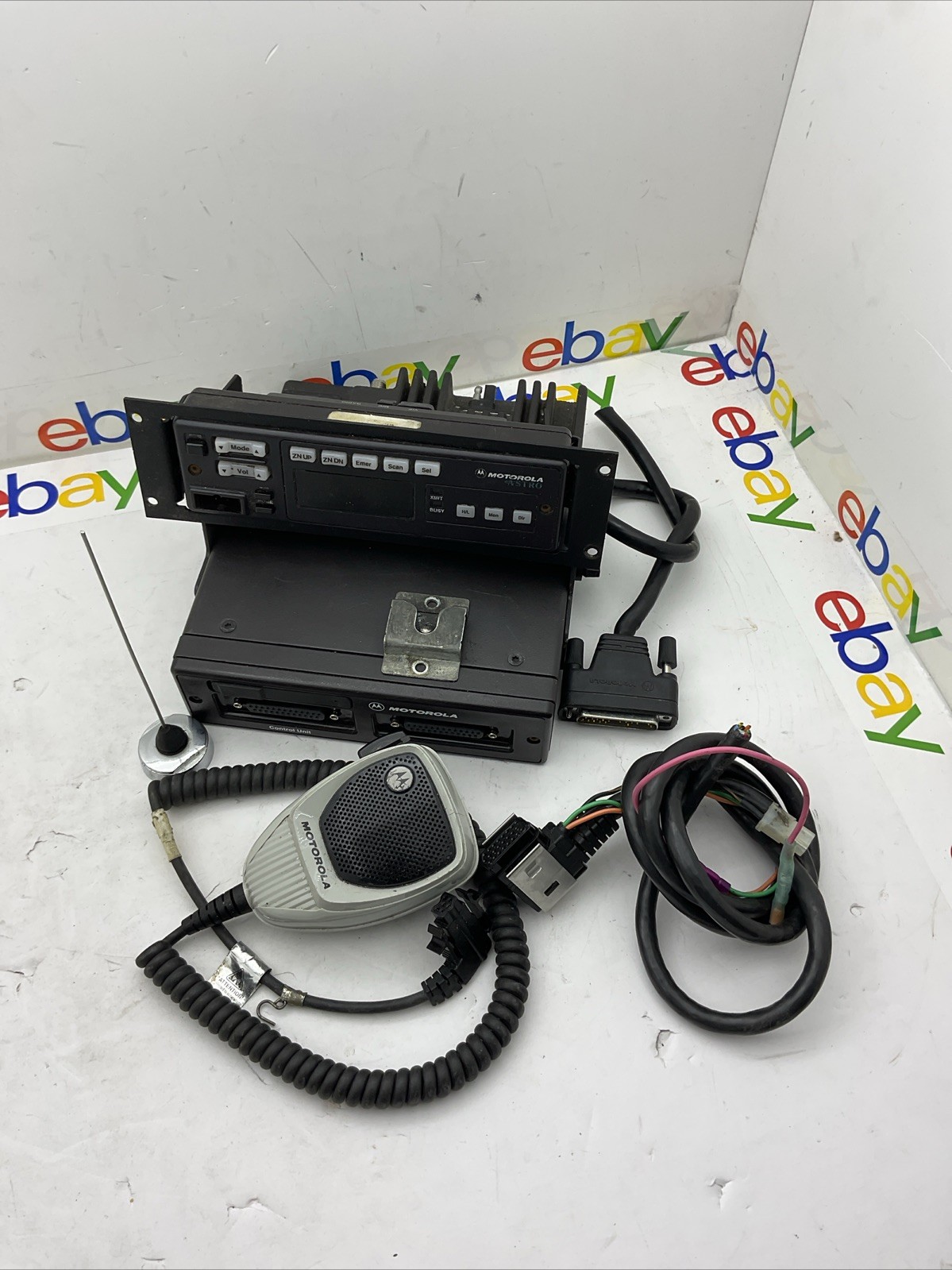 Motorola ASTRO UHF 482-512 MHz Two Way Radio D04SKF9PW5AN-UCM (T99DX+120W)+ Head