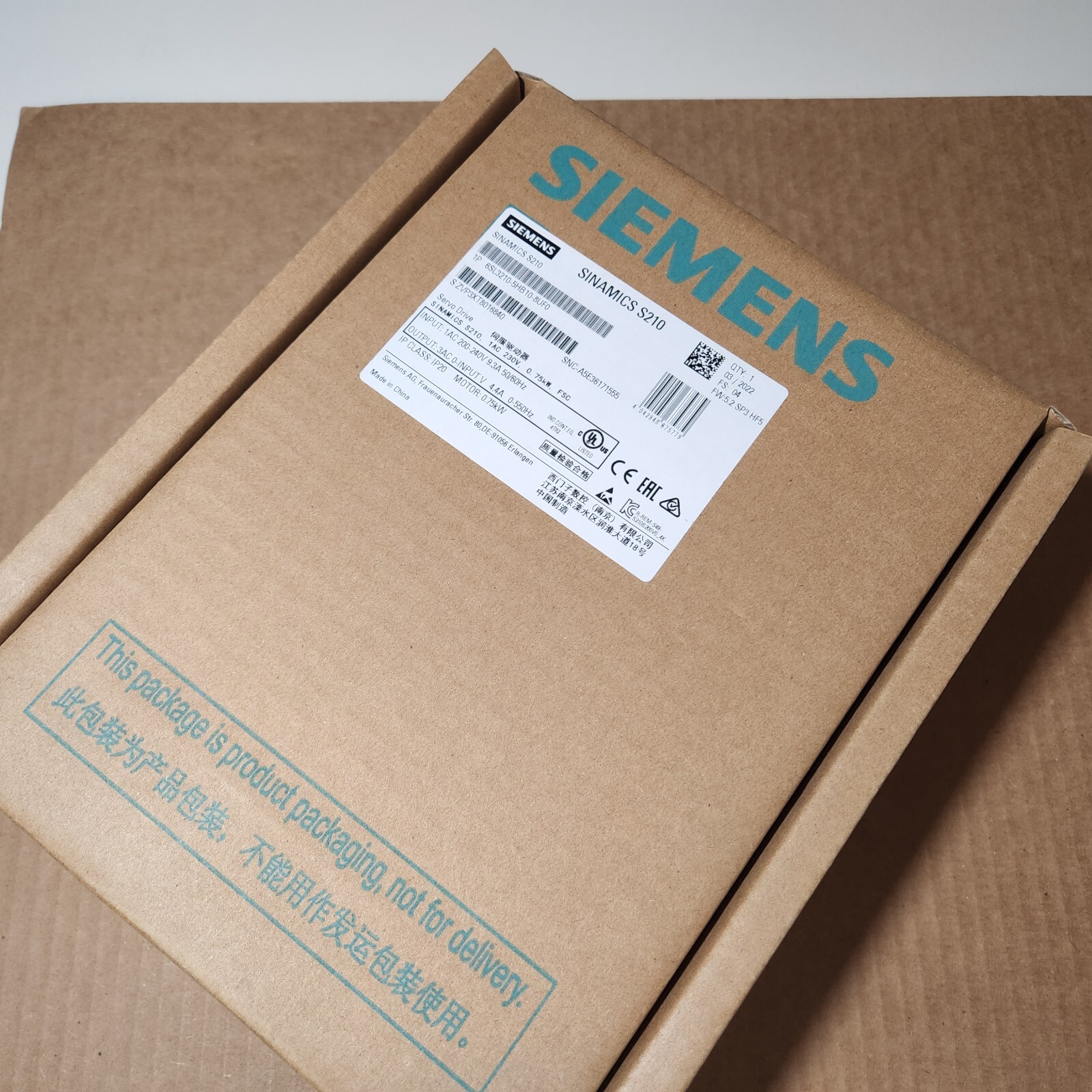 NEW Siemens 6SL3210-5HB10-8UF0 Sinamics S210 AC Servo Drive