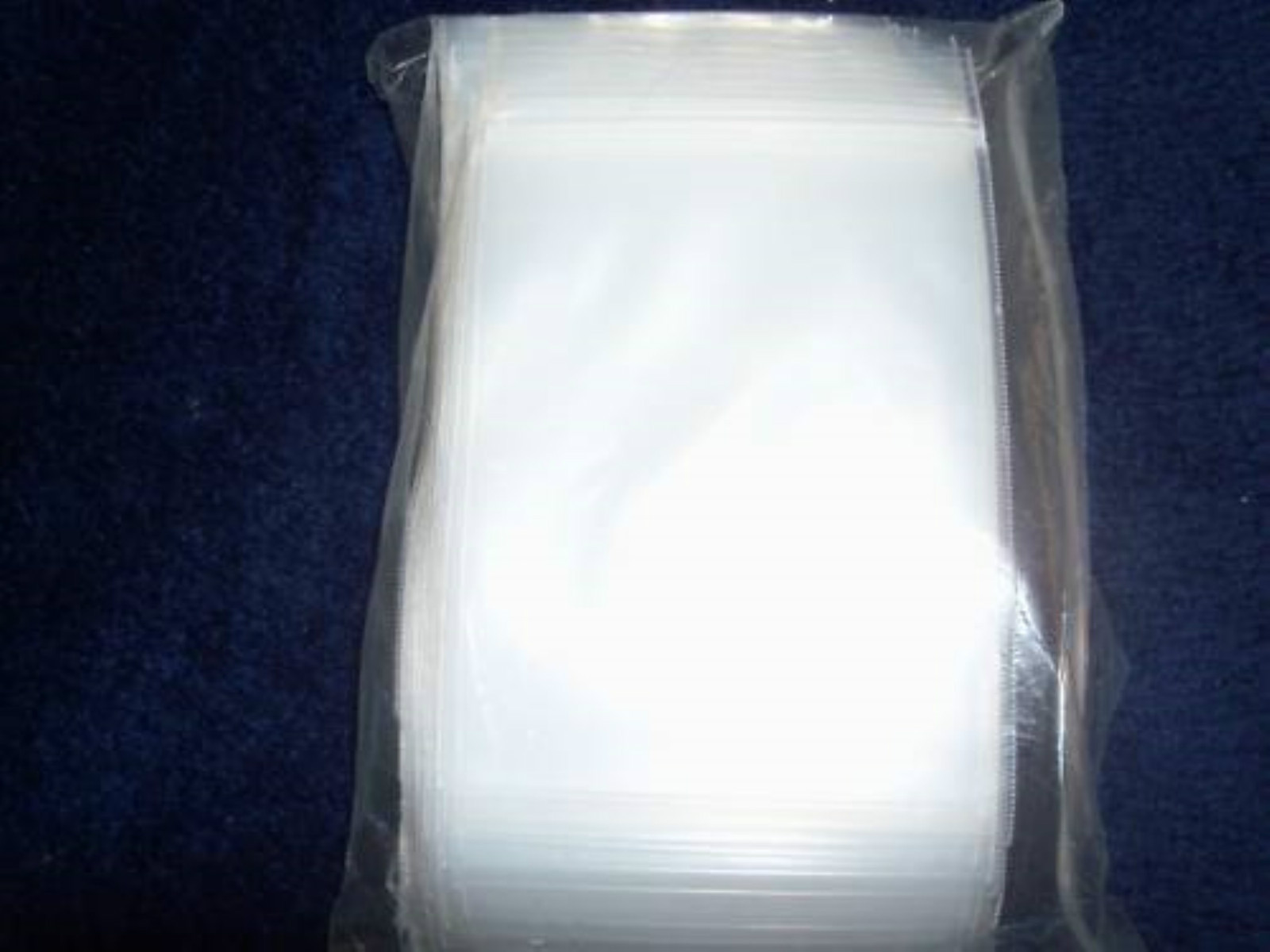 100 2.5″x3.5″ small reclosable zip bags 4mil