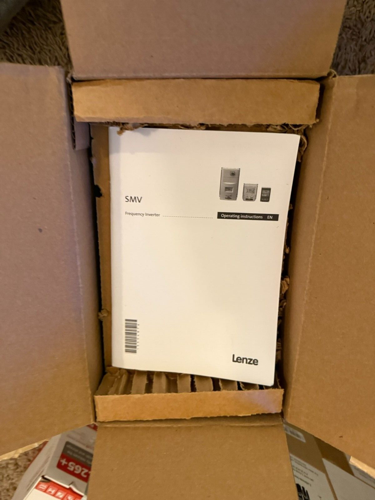 LENZE AC Tech ESV371N01SXBXX1K47 AC Drive New Open Box