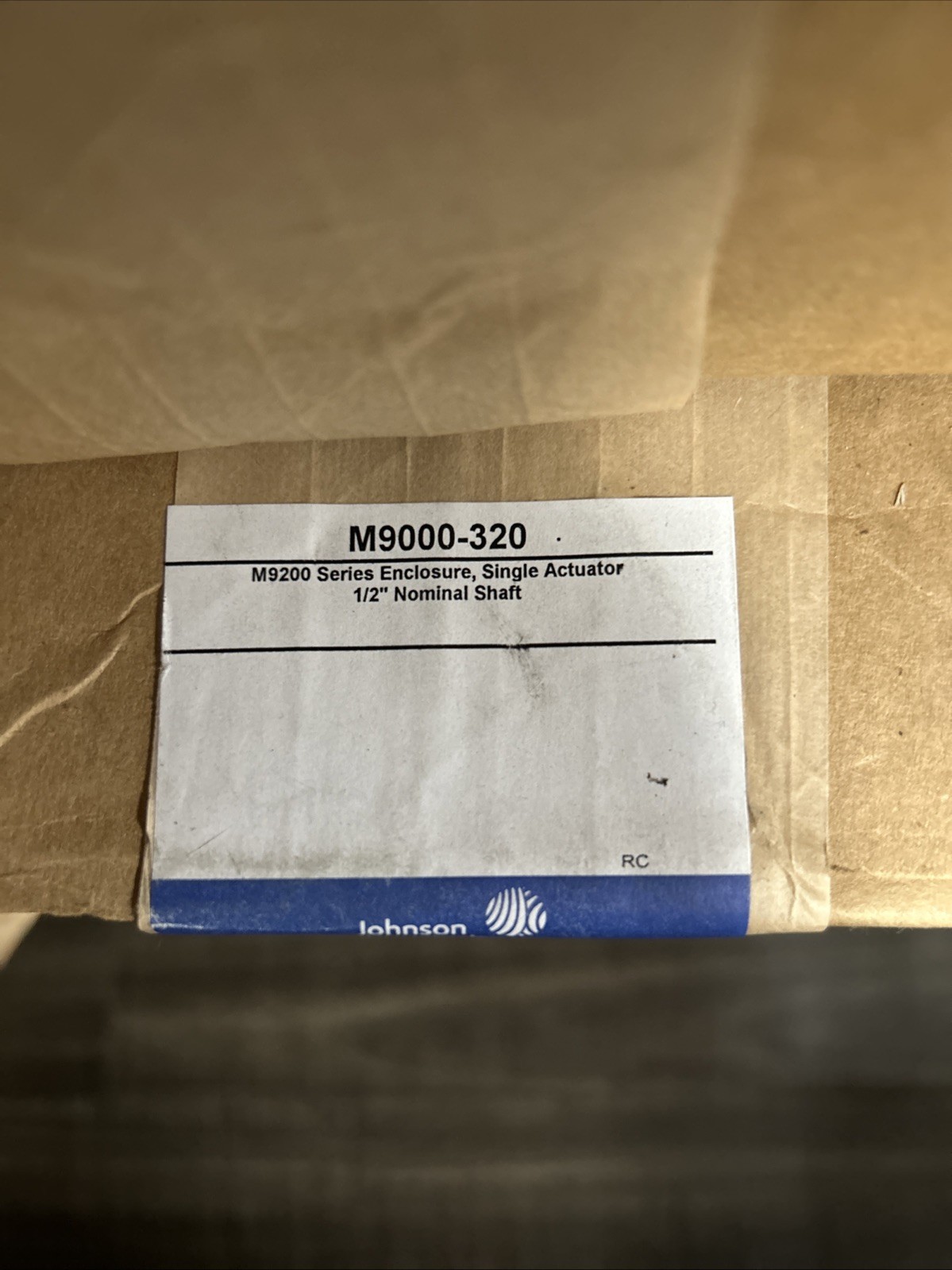 Johnson Controls M9000-320 M9200 Series Enclosure, Single Actuator 1/2” Shaft