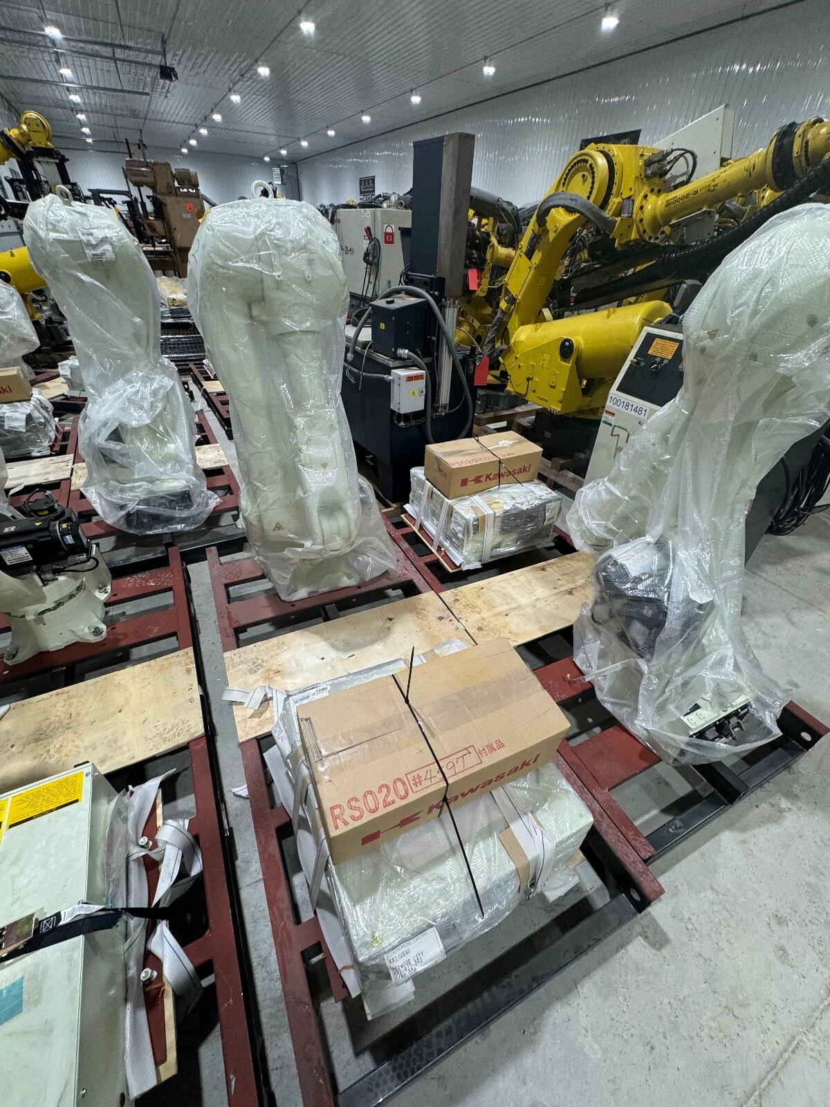 2022 Kawasaki RS020N 6 Axis Robots New Never Used Payload 20 KG x 1725 MM Reach