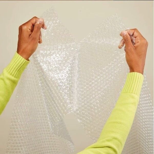 3/16″ SH Small Bubble Cushioning Wrap Padding Roll 1400’x 12″ Wide Perf 12″…