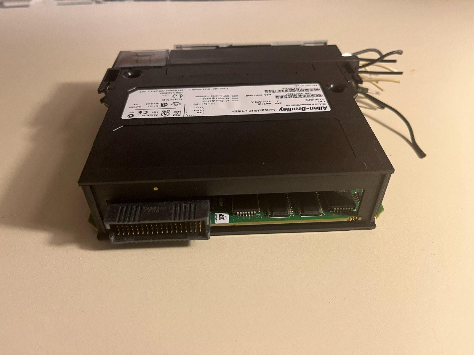 1756-OF8 ALLEN BRADLEY CONTROLLOGIX ANALOG OUTPUT MODULE SERIES A