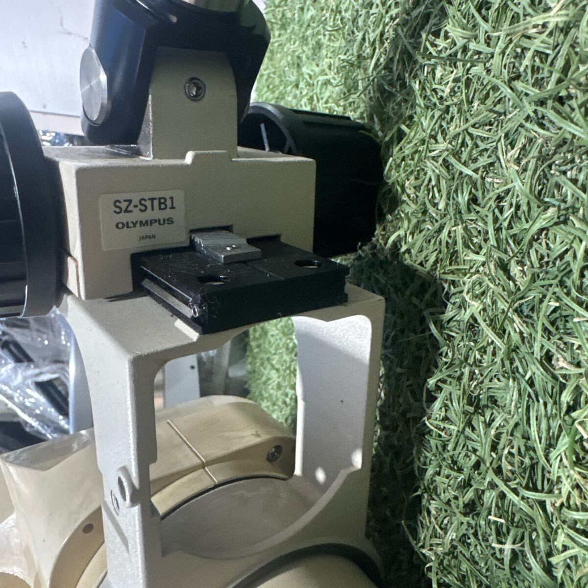Olympus SZ3060ESD Stereo Microscope Head SZ-STB1 Stand GSWH20X 12.5 Eyepiece