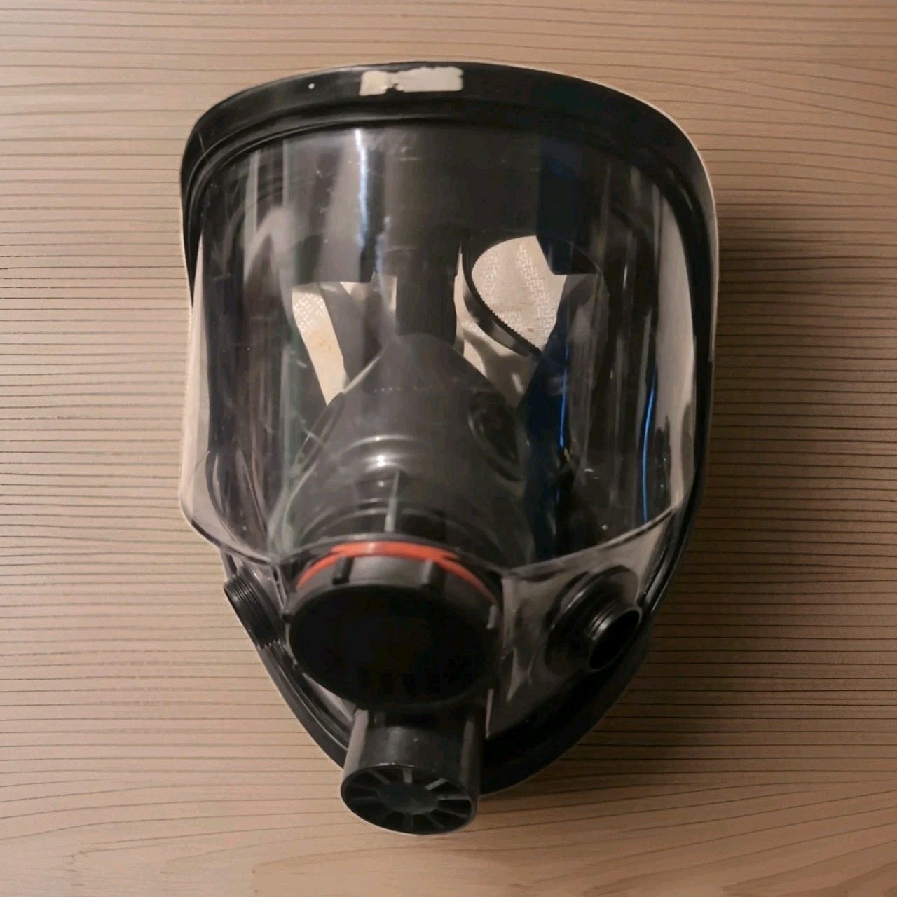 Honeywell North 7600 Series Silicone Full Facepiece Respirator M/L