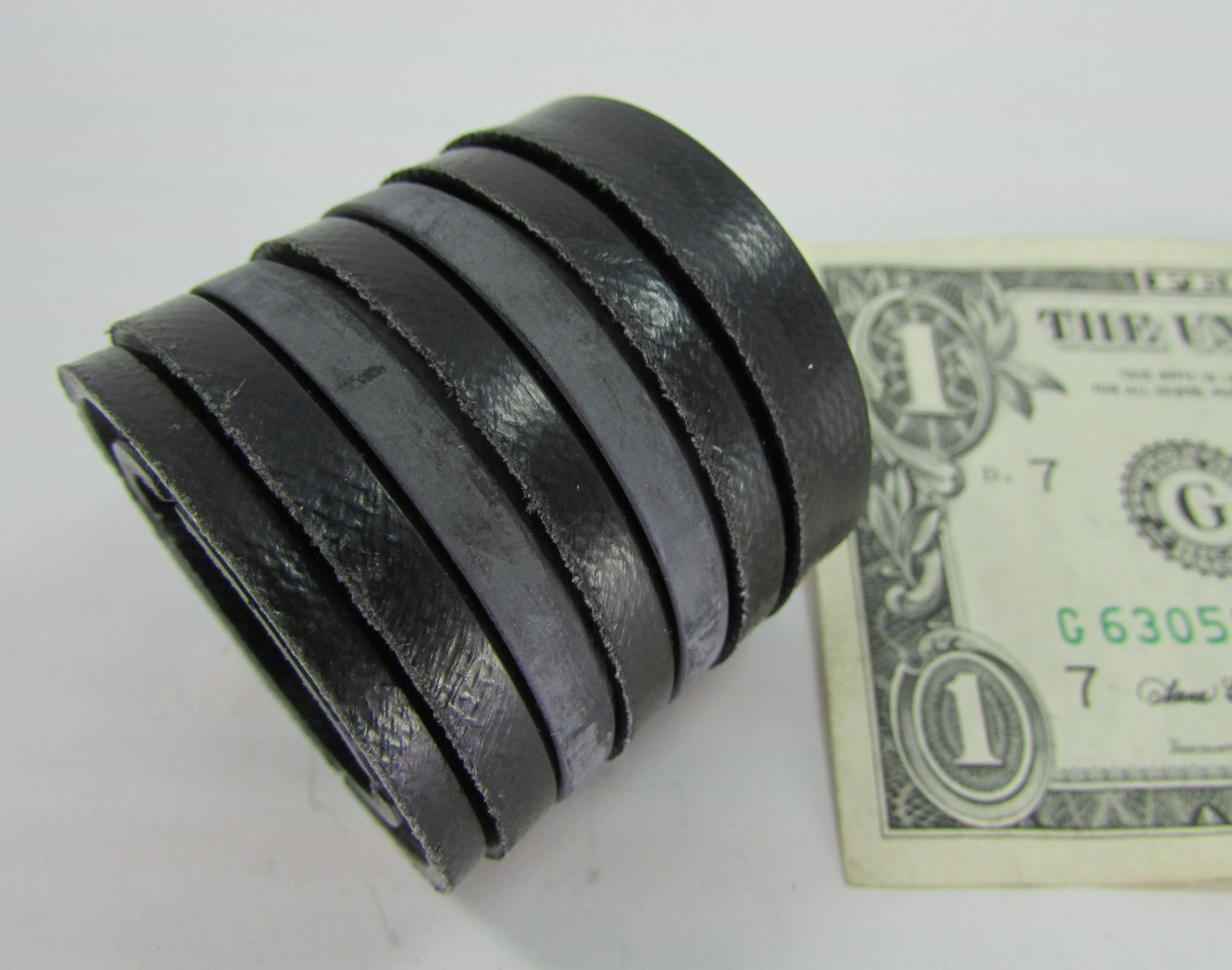 One 7-Piece Hydraulic Cylinder Rod V Seal Packing Set 25.37 x 41.27 x 35.05 MM